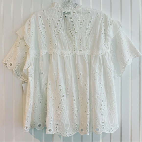 Stellah white eyelet top SIZE XS - Picture 2 of 9
